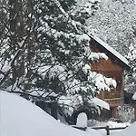 Chalet Pomme De Pin 5 Chambres 12 A 14 Personnes * Formiguères