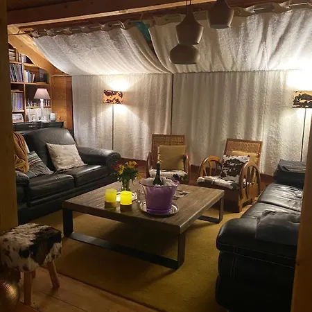 Chalet Pomme De Pin 5 Chambres 12 A 14 Personnes B&B