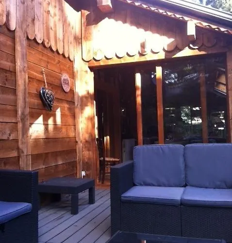 Chalet Pomme De Pin 5 Chambres 12 A 14 Personnes Formiguères